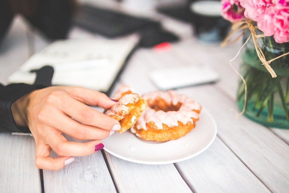 Donut, Doughnuts, Sweet, Sweets, Hand, Female, Lady