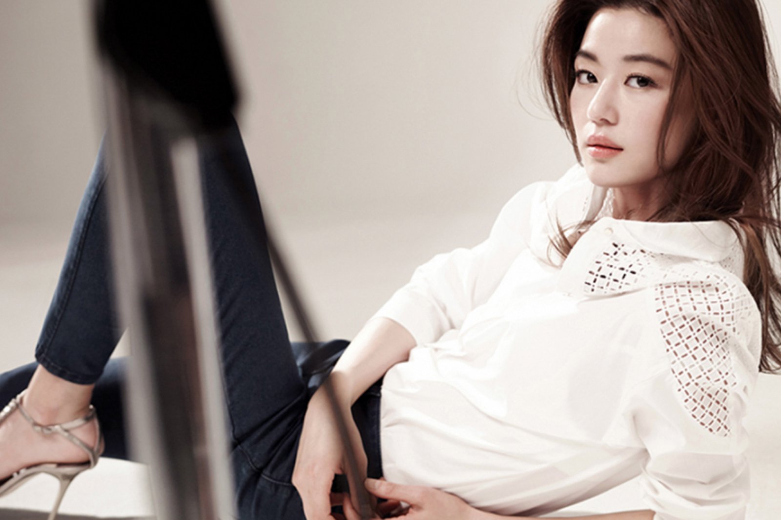 Hasil gambar untuk jun ji hyun