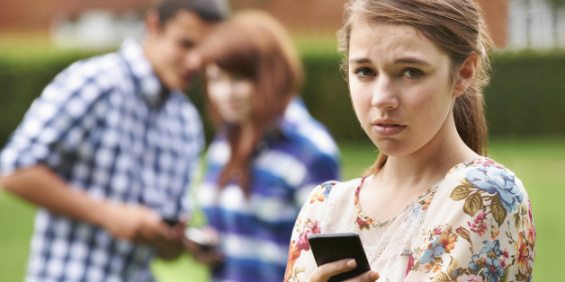 Image result for woman avoid friends because use smartphone