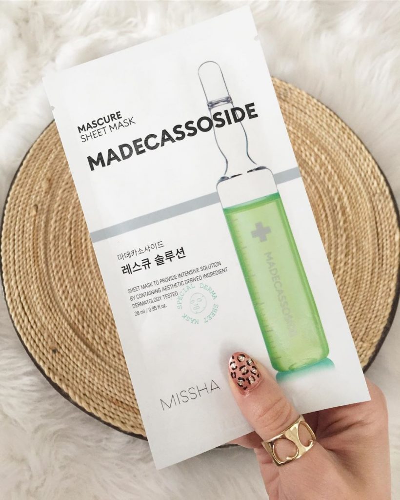 penggunaan sheet mask